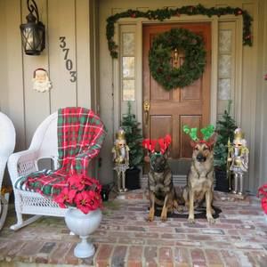 Meet your Posher, Linda